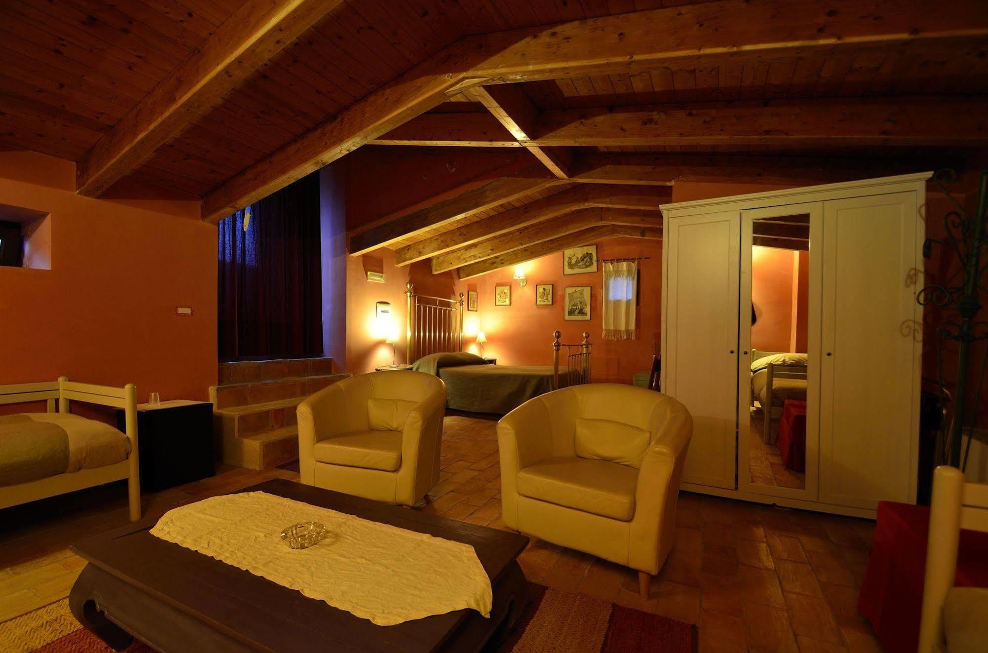 Manouche Osteria B&B San Leucio Экстерьер фото